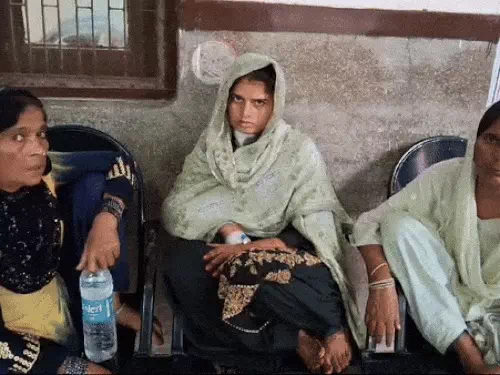 जब प्रेमिका ने प्रेमी की पत्नी का काट दिया गला