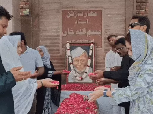 वाराणसी में याद किए गए भारत रत्न उस्ताद बिस्मिल्लाह खां