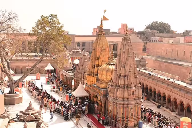 काशी विश्वनाथ धाम की निगरानी करेगा ड्रोन कैमरा