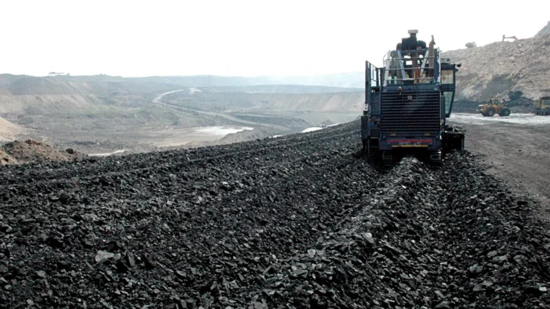 ब्रिटेन का आखिरी कोयला बिजली संयंत्र बंद