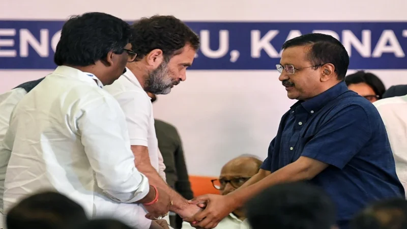 राहुल नेता जिसने केजरीवाल से इस्तीफे का ऐलान करवा दिया