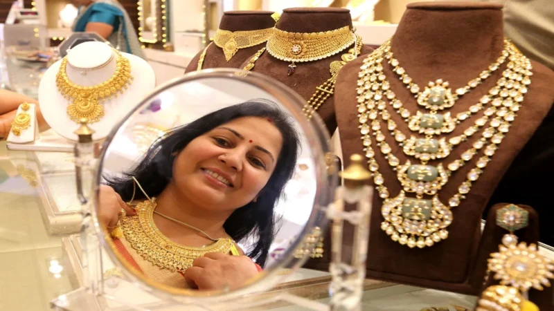 गोल्ड प्राइस को लेकर आई बड़ी खब दिवाली से पहले बढ़ सकते हैं दाम