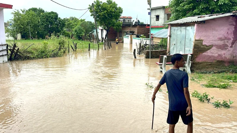 उत्तर प्रदेश में बारिश से दो लोगों की मौत