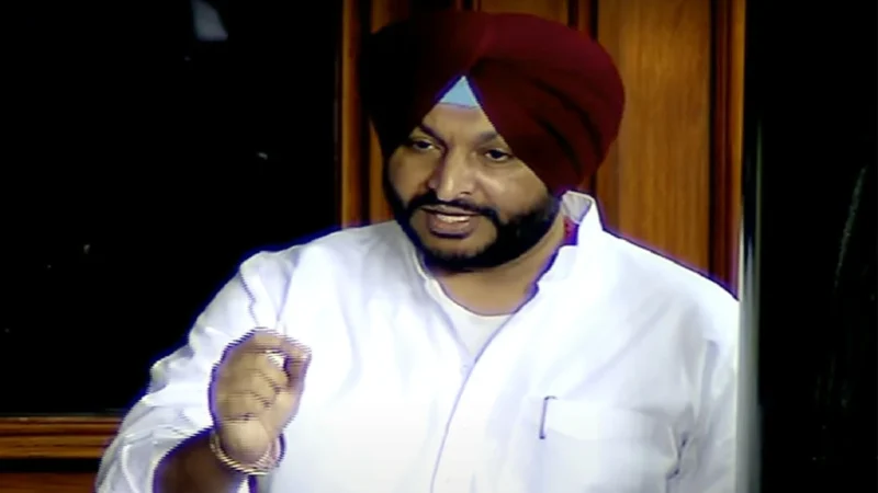 कांग्रेस के प्रदर्शन पर रवनीत सिंह बिट्टू का पलटवार बोले- पुरानी चालों पर वापस आ गई पार्टी