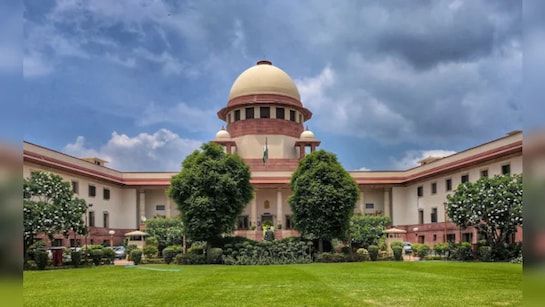 सुप्रीम कोर्ट ने एक अक्टूबर तक देश भर में बुलडोजर कार्रवाई पर लगाई रोक