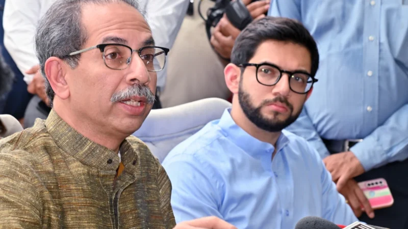 बीएमसी धन जुटाने के लिए भूखंड नीलामी कर रही है : आदित्य ठाकरे