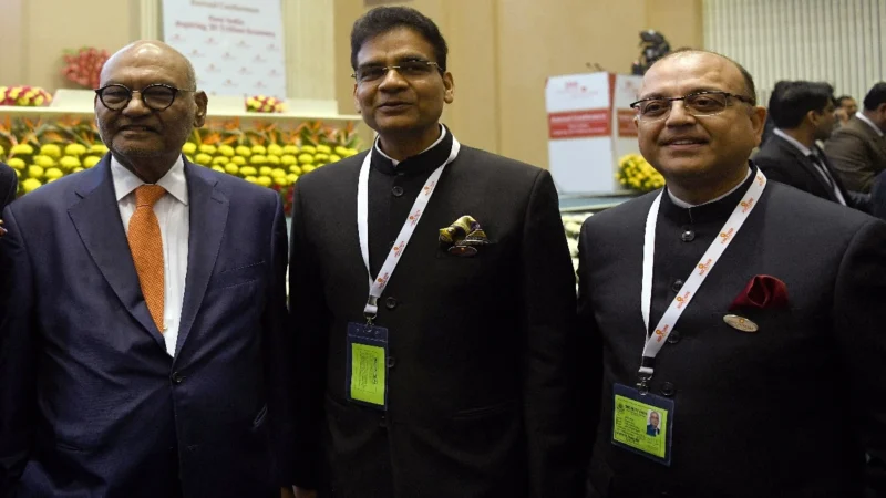 वेदांता प्रमुख अनिल अग्रवाल ने मां के निधन के बाद की दिल की बात