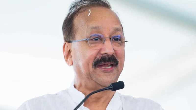 बाबा सिद्दीकी के बेटे जीशान को भेजा था धमकी भरा संदेश