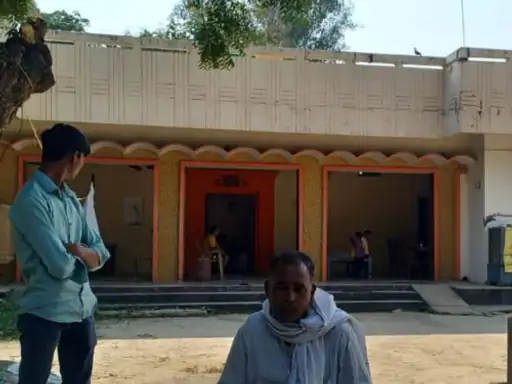 भदोही में प्रिंसिपल को गोलियों से भूना