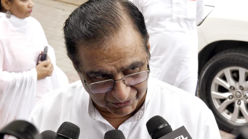 हरियाणा में हार के बाद कांग्रेस में खलबली दीपक बाबरिया ने की इस्तीफे की पेशकश