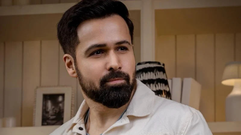 गर्दन पर गहरा कट टपक रहा खून फिल्म की शूटिंग के दौरान घायल हुए एक्टर