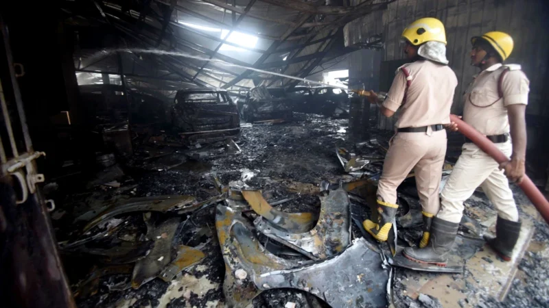 मणिपुर के जिरिबाम में स्कूल में लगी आग