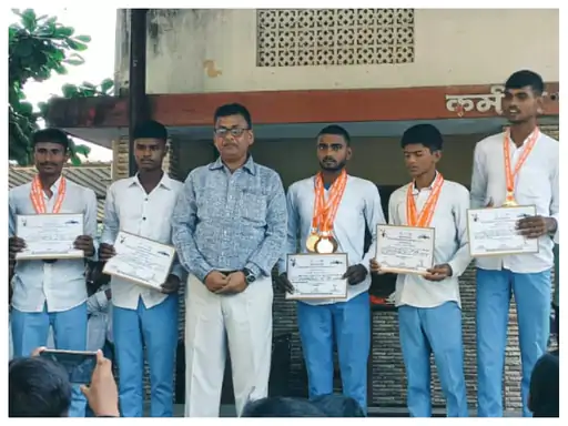 वाराणसी के तैराकों ने जीते 5 गोल्ड मेडल