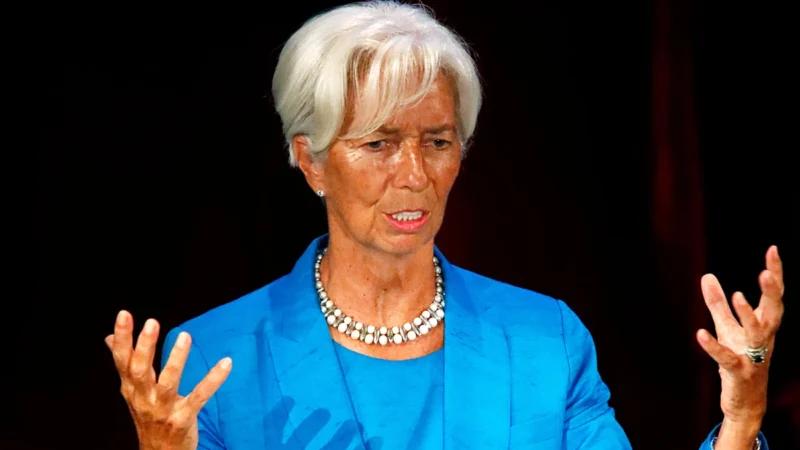 आईएमएफ ने पाकिस्तान से कृषि कपड़ा क्षेत्रों को दी जा रही सुविधा समाप्त करने को कहा