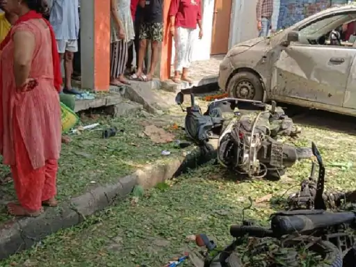 कानपुर में दिवाली पर घर में विस्फोट 2 की मौत