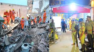 काशी विश्वनाथ के अरघे में गिरे महिला पुरुष