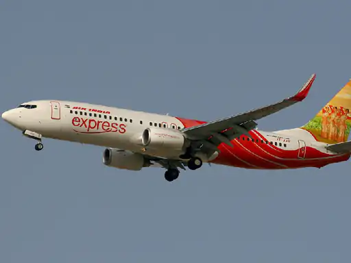 लखनऊ में उड़ान से पहले फ्लाइट में बम की धमकी