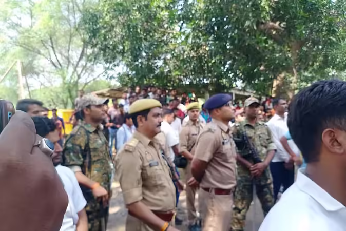 मीरजापुर में दान पेटी को लेकर विवाद चली गोली एक की मौत