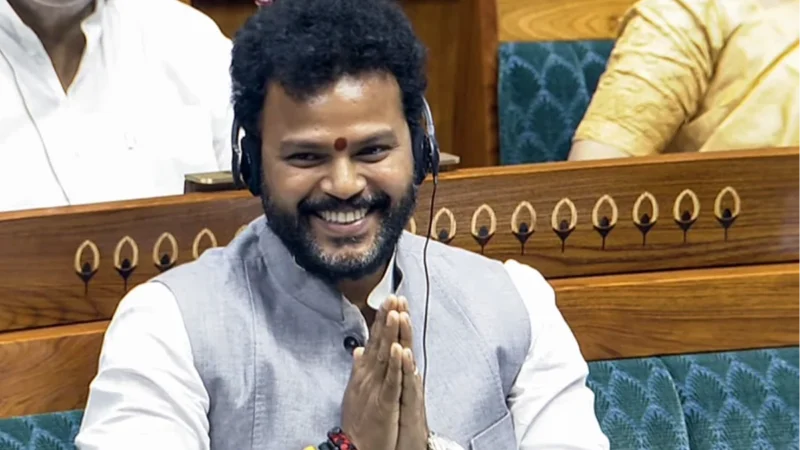 भारत के घरेलू हवाई यात्रियों की संख्या २०३० तक ३० करोड़ तक पहुंच जाएगी