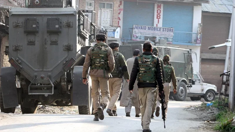 मणिपुर के चुराचांदपुर में सुरक्षा बलों ने चार रॉकेट जब्त किए