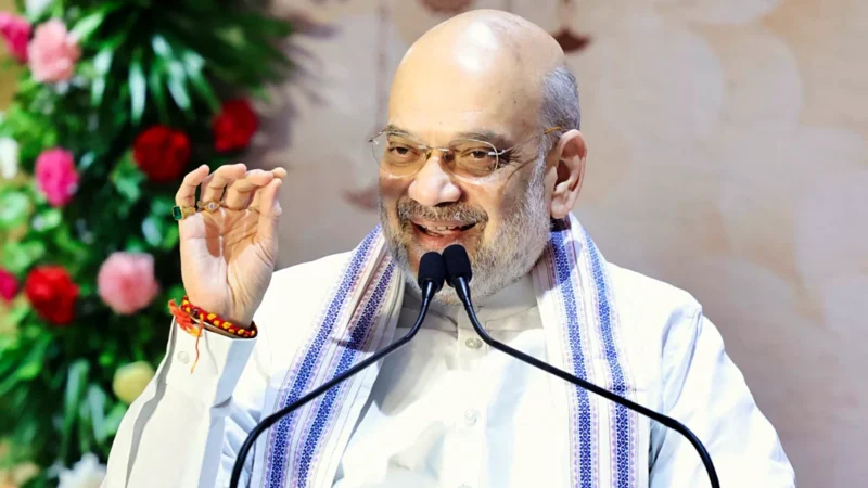 महायुति की सरकार बनने के बाद बत्तीस शिराला में नाग पूजा : शाह