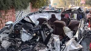 देहरादून में कार दुर्घटना में छह लोगों की मौत