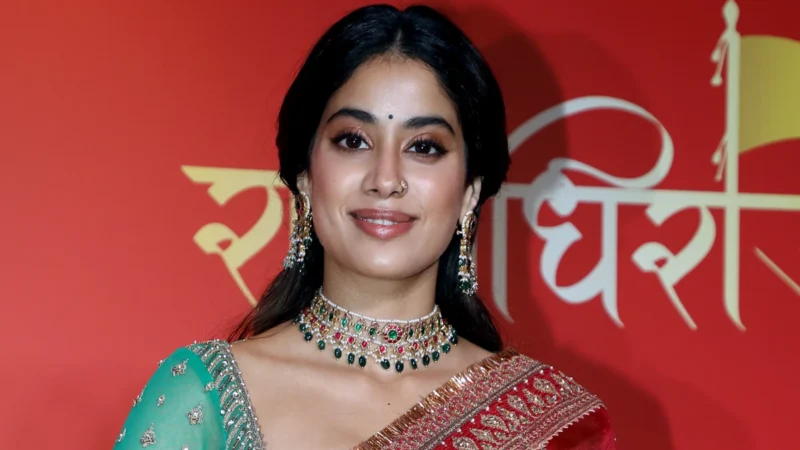 फिल्म की शूटिंग के दौरान हैदराबाद में जान्हवी कपूर ने की विशेष पूजा