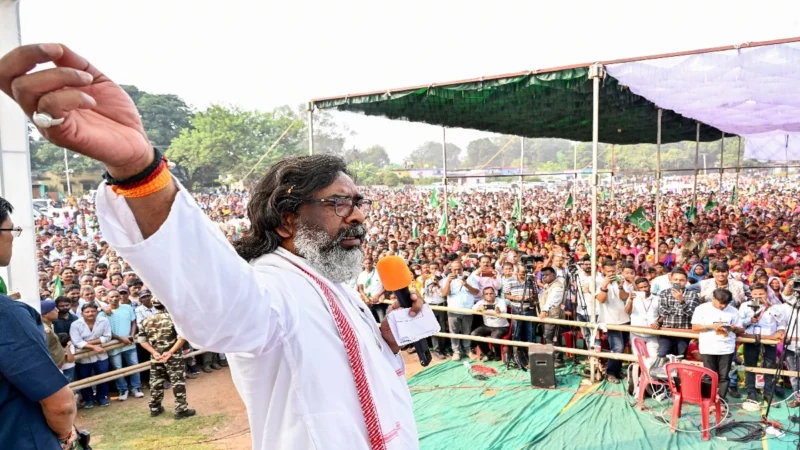 झारखंड चुनाव के बीच आया नया मुद्दा जेएमएम सरकार दे रही घुसपैठियों को शरण