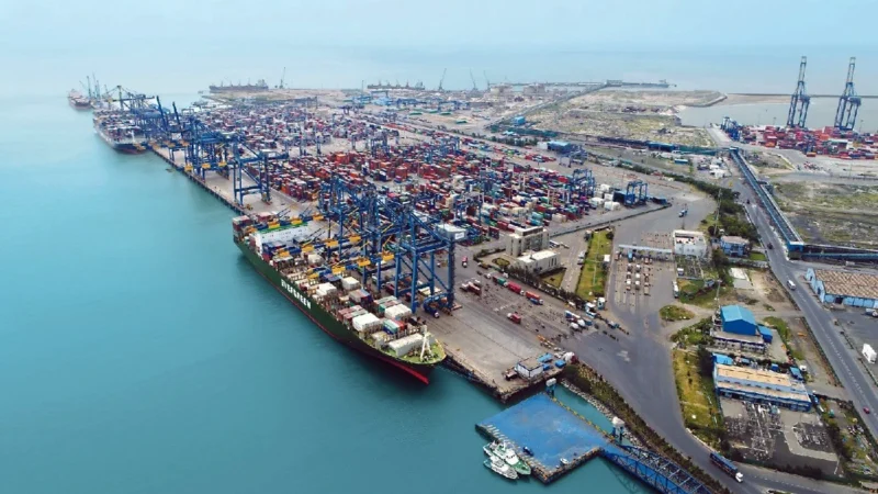 अडानी का बड़ा फैसला, अमेरिकी फंडिंग लेने से किया इनकार