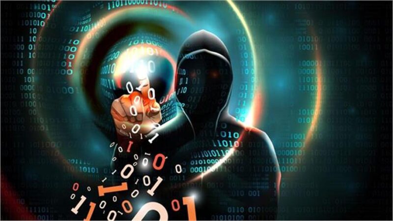 धोखाधड़ी :12 करोड़ रुपये निकालकर एक्सिस बैंक का कर्मचारी बना करोड़पति