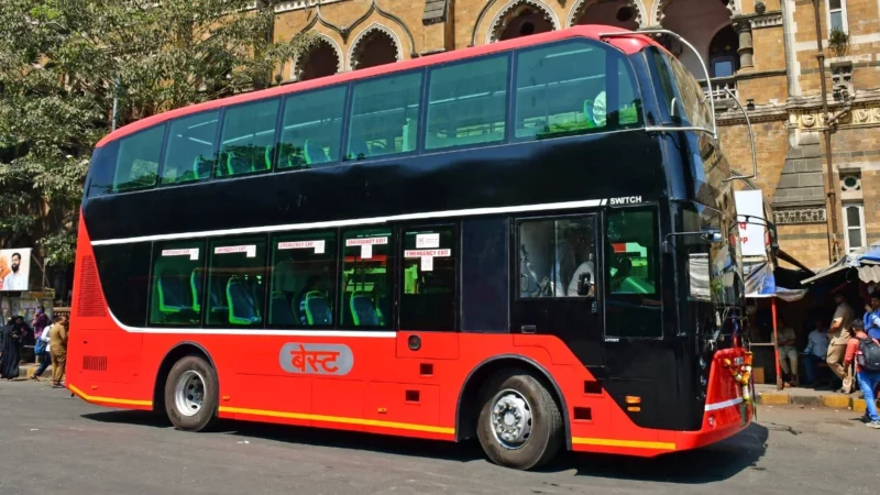 बेस्ट बस की चपेट में आने से पैदल यात्री की मौत