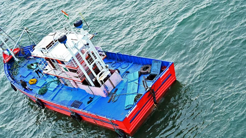 भारत ने श्रीलंका से मछुआरों को रिहा करने का आग्रह किया