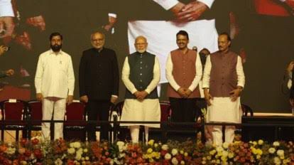 देवेंद्र फडणवीस तीसरी बार बने महाराष्ट्र के सीएम, एकनाथ शिंदे-अजीत पवार डिप्टी सीएम