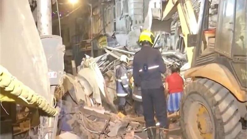 ढही 4 मंजिला इमारत, कोई हताहत नहीं