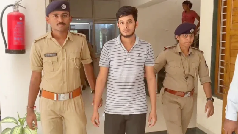 मनपसंद लड़की से शादी करवाने से मां ने किया इनकार, तो मां को उतारा मौत के घाट