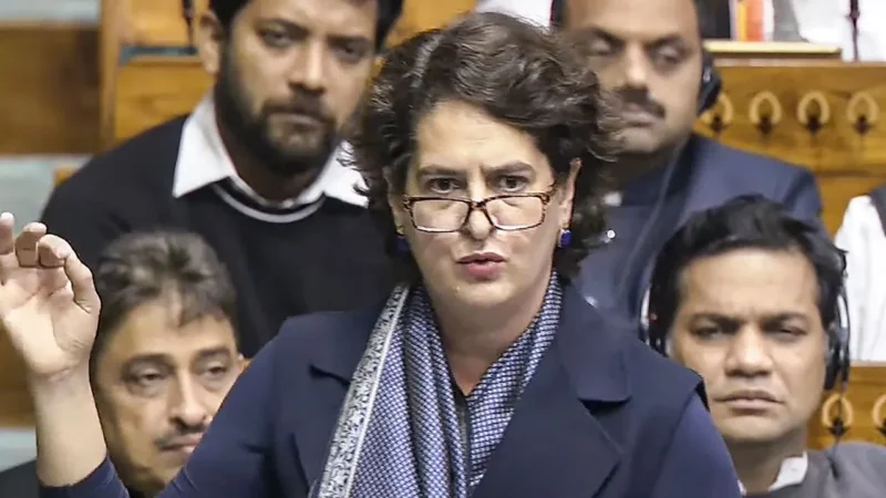 भय नहीं, साहस से बना है देश -प्रियंका गांधी