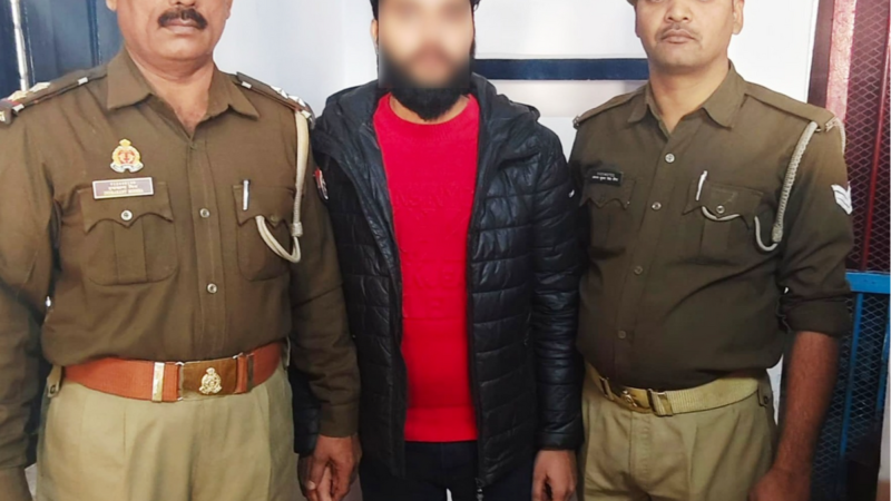 साड़ी कारोबारी से रंगदारी मांगने का आरोपी गिरफ्तार