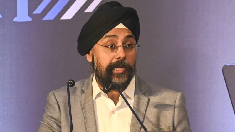 उबर ने भारत की पहली जल परिवहन सेवा की शुरू