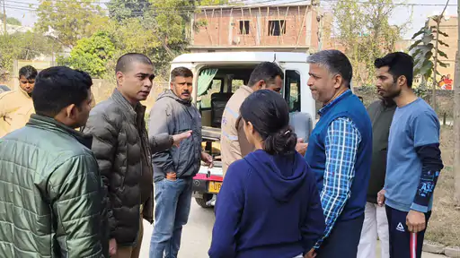 बीएचयू की स्टाफ नर्स का फंदे पर लटका मिला शव, सुसाइड की संभावना