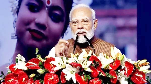 प्रवासी भारतीय सम्मेलन शुरु, पीएम ने दिया शांति और विकास का संदेश