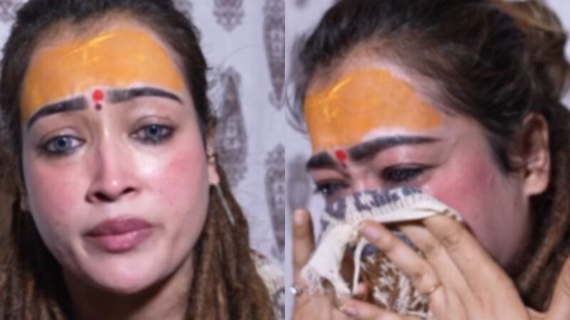 जब फूट-फूट कर रोई हर्षा रिछारिया, दी सुसाइड की धमकी