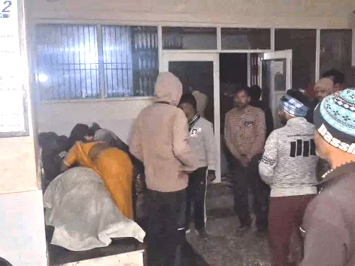 भीषण हादसा: नहर में गिरी स्विफ्ट कार, दो बच्चों समेत ४ की मौत