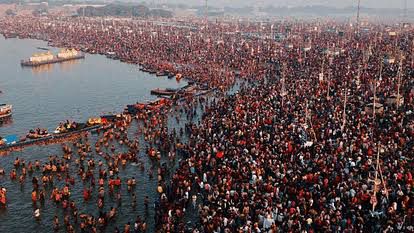 रिकॉर्ड लोगों के स्नान के साथ महाकुंभ का समापन