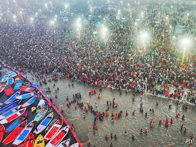 महाकुंभ में स्नान करती महिलाओं के वीडियो बेचने के आरोप में यूट्यूबर समेत ३ अरेस्ट