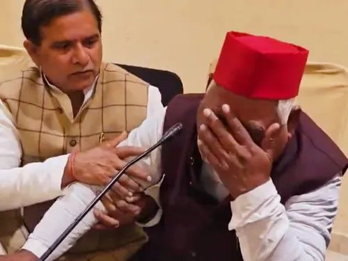 जब फूट-फूट कर रोए सांसद अवधेश प्रसाद, सीएम योगी ने बताया नौटंकी