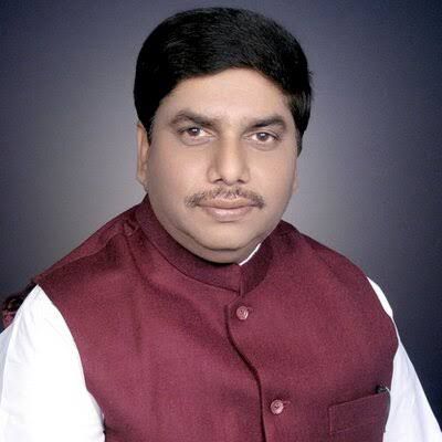 वाराणसी: विद्यासागर की छुट्टी, प्रदीप अग्रहरि भाजपा के नए महानगर अध्यक्ष