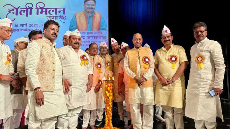 मालिनी अवस्थी के फाग व होली गीतों पर झूमा सर्व वैश्य समाज