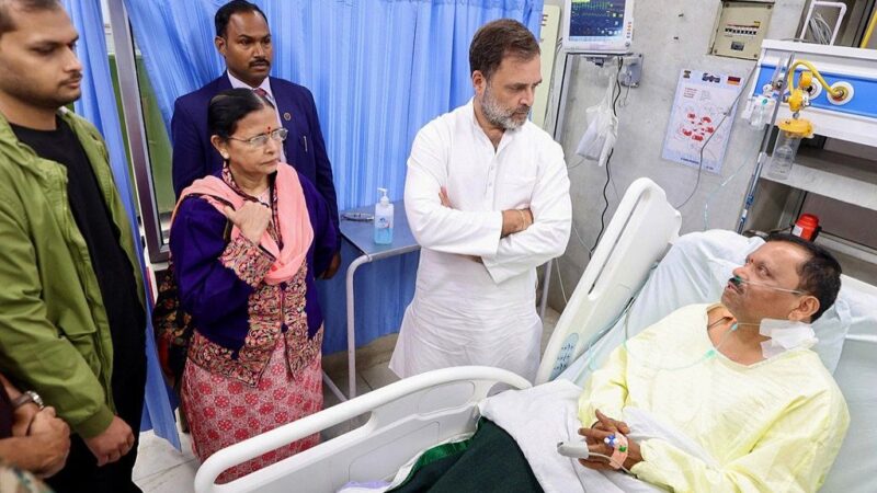 कश्मीर पहुंचे राहुल गांधी ने कहा: आतंकियों की साजिश नाकाम होगी, पूरा देश एकजुट है