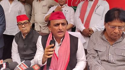 अखिलेश यादव का करणी सेना पर तीखा वार: कहा- ये ‘योगी सेना’, दलितों और अल्पसंख्यकों को डराने की साजिश