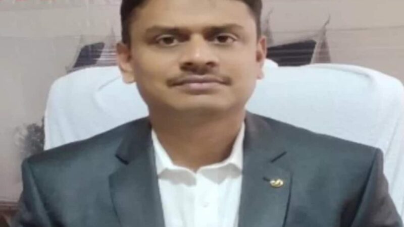 वाराणसी प्रशासन में बड़ा फेरबदल: एस. राजलिंगम बने कमिश्नर, सत्येंद्र कुमार नए डीएम नियुक्त
